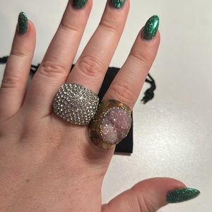 Set of two statement cocktail rings